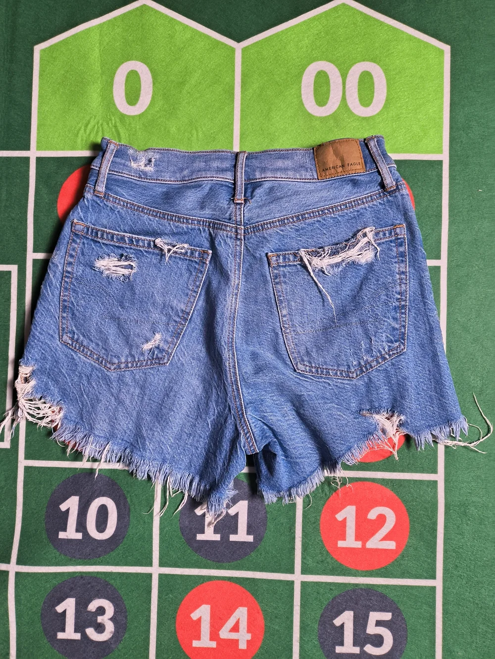American Eagle Highest Rise 90s Boyfriend Short Women's 2 Distressed Denim Short